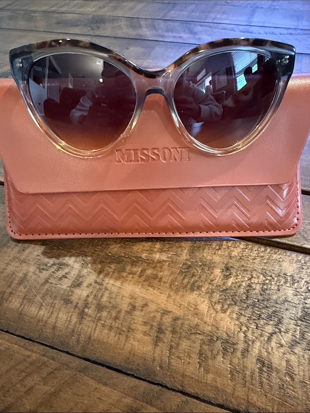 Missoni Tortoise Gradient Lens Sunglasses with Coral Case